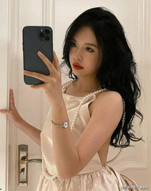 国产女主播福利,揭秘直播界的魅力与机遇  第2张